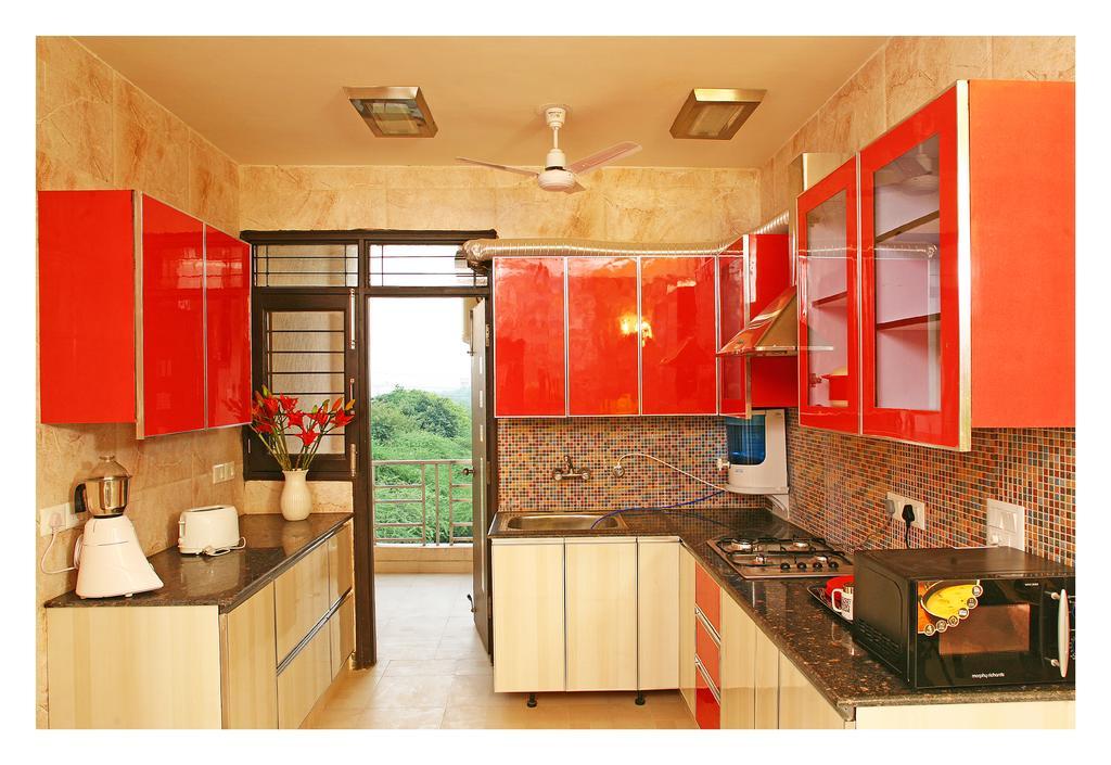 Evergreen 2Bhk Service Apartment Vasant Kunj Fortis Ilbs New Delhi Exterior photo